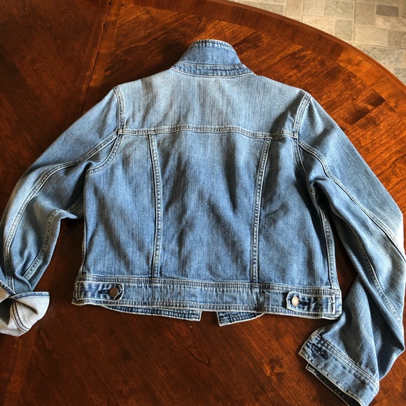 American Eagle Jean Jacket - Picture 7 of 9